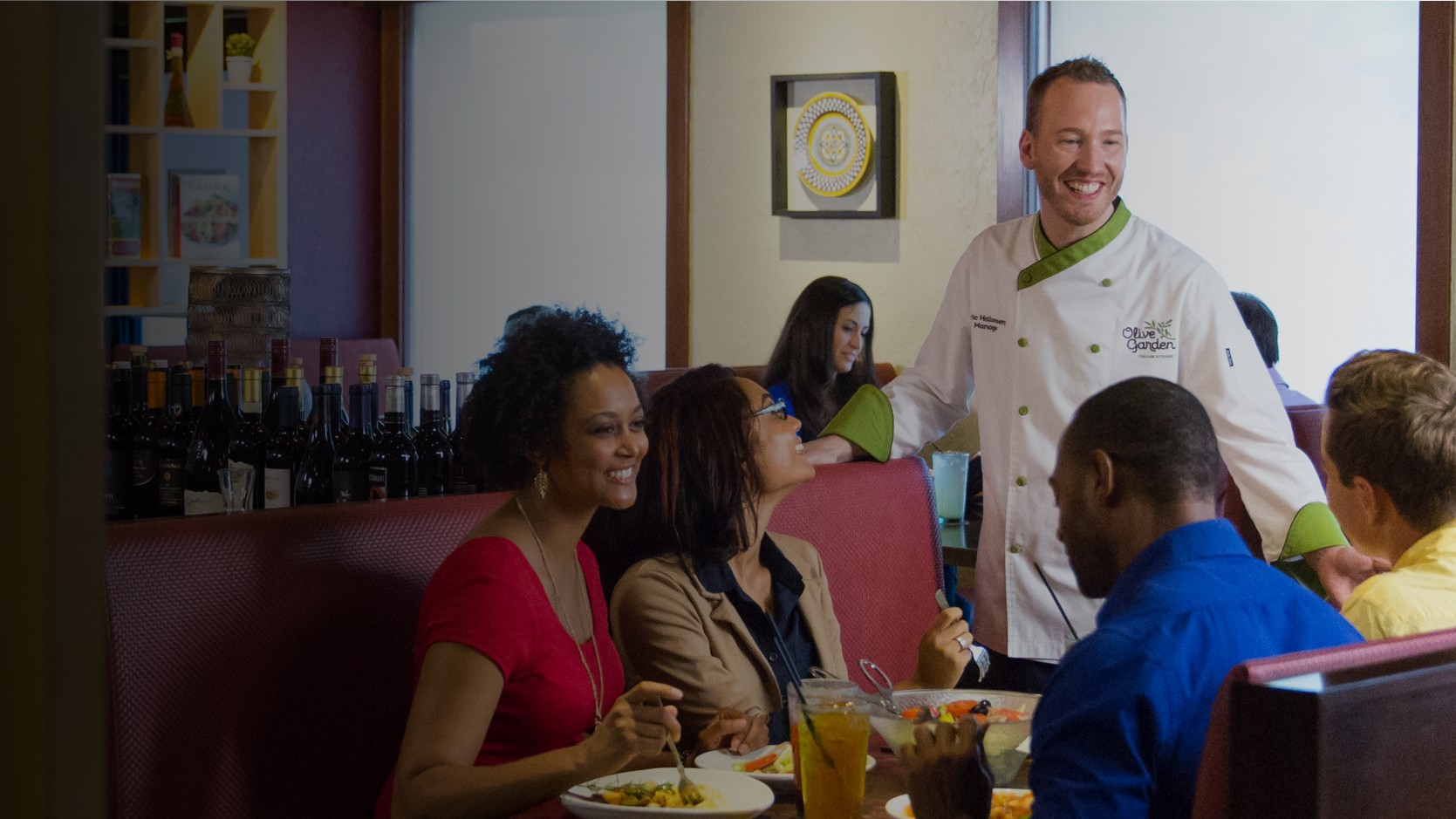 Open Roles at Darden Restaurants in the USA – No Degree & Entry-Level Jobs